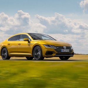 2019-Volkswagen-Arteon-104.jpg